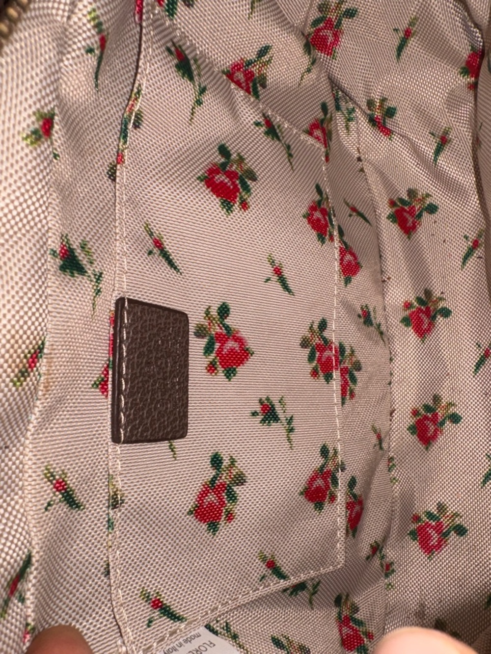 Gucci Beige GG Canvas Crossbody with Green-Red Web and Yellow Accents - Picture 4 of 6